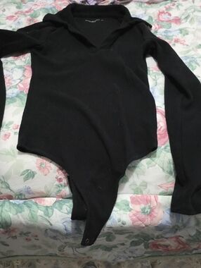 Abercrombie & Fitch Black Long-Sleeve V-Neck Bodysuit